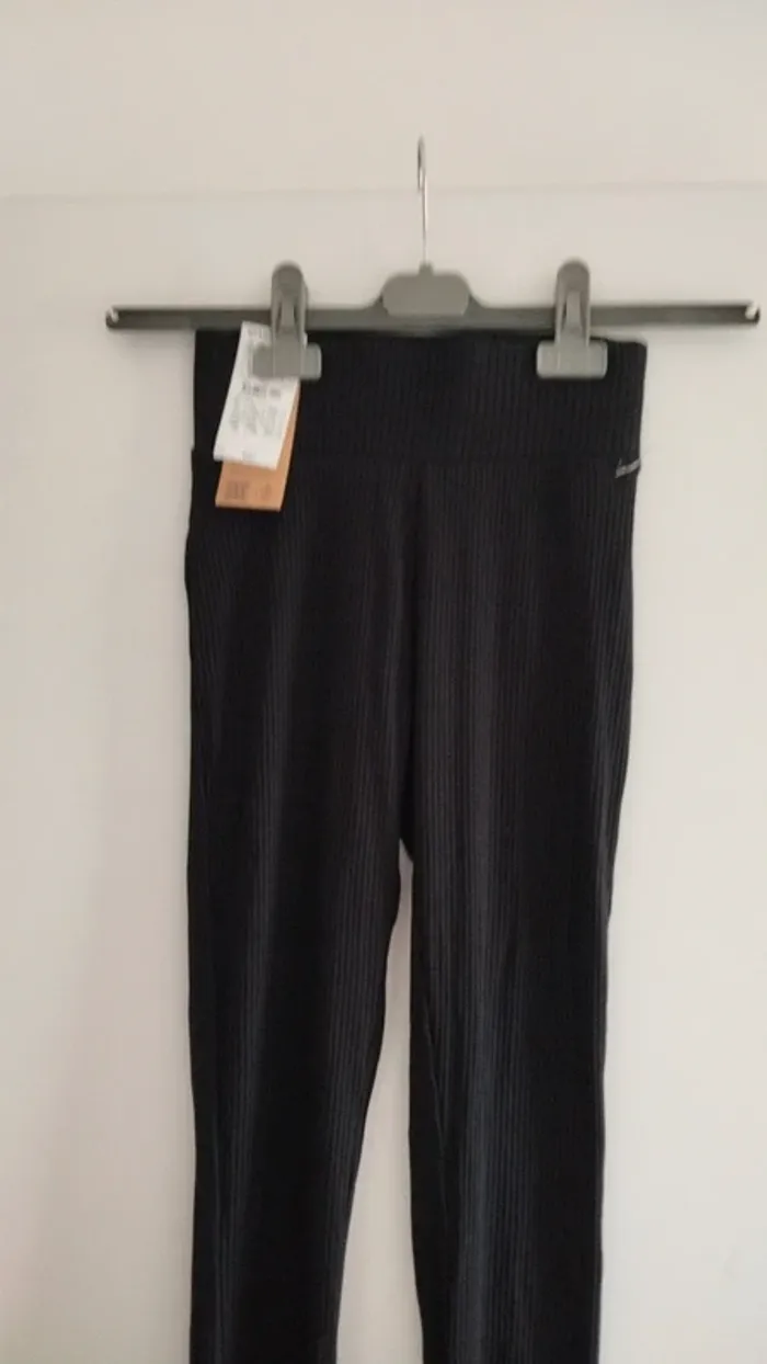 Pantalon noir patte d éléphant taille xxs kiabi - photo numéro 3