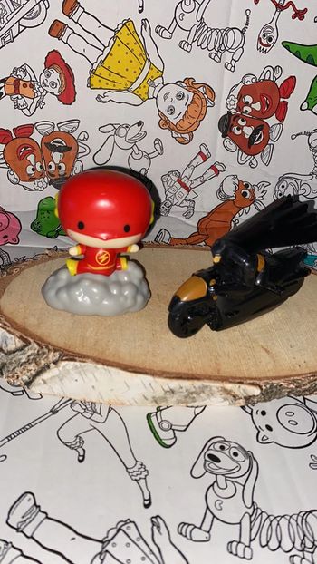 Figurine dc comics batman et flash