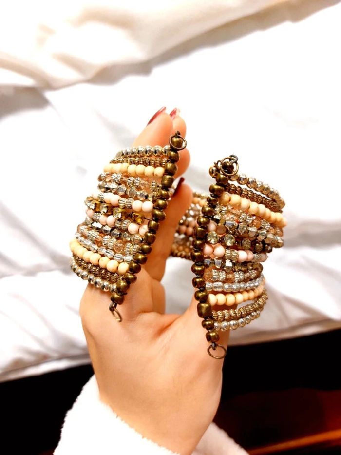 Magnifique bracelet manchette de perles de rocailles, style vintage bohème - photo numéro 4