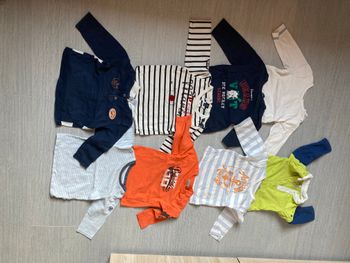 8 t-shirt manches longues 12 mois