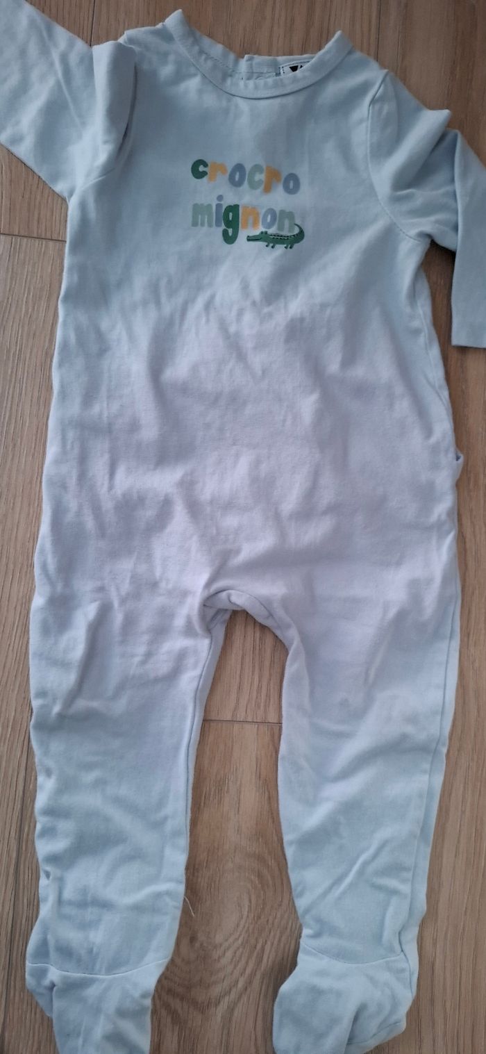Lot de 3 pyjamas 12 mois - photo numéro 6