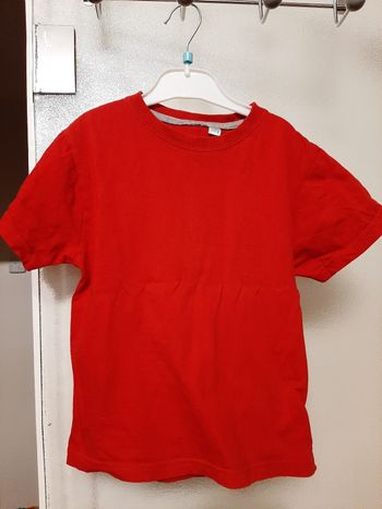 Tee-shirt garçon 👦 taille 6ans