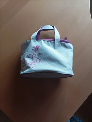Trousse