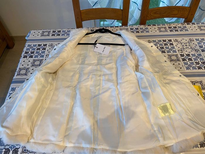 Manteau sans manches neuf - photo numéro 6