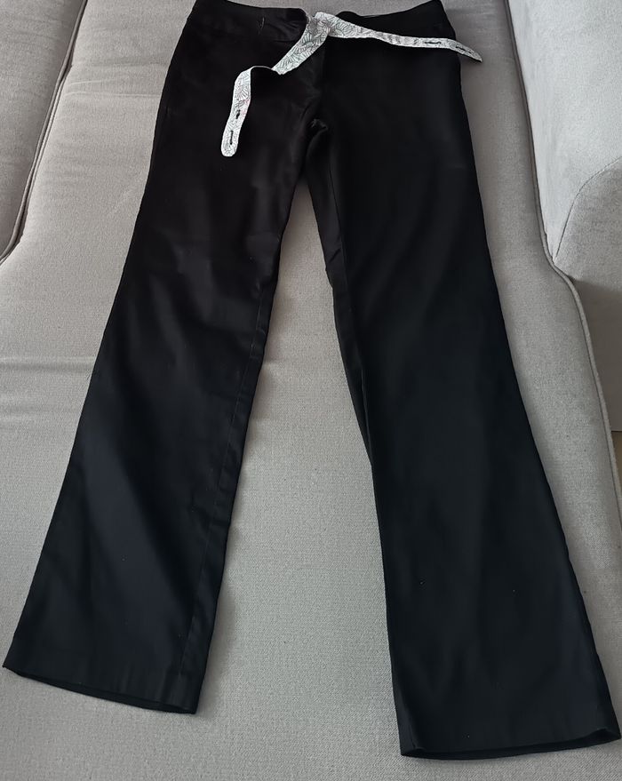 Pantalon Ici et Maintenant taille 38 en très bon état