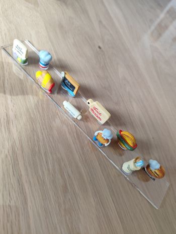 Lot de 10 figurines en céramique " les fait maison"