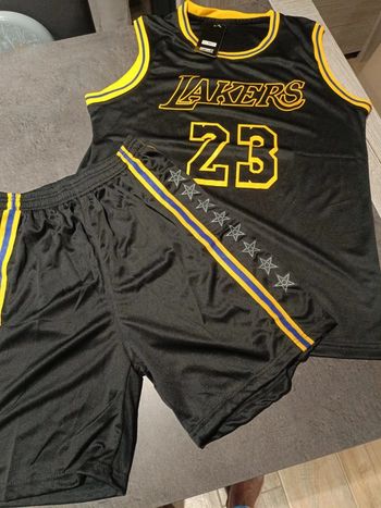 Tenue NBA Los Angeles Lakers LeBron James noir t2xl
