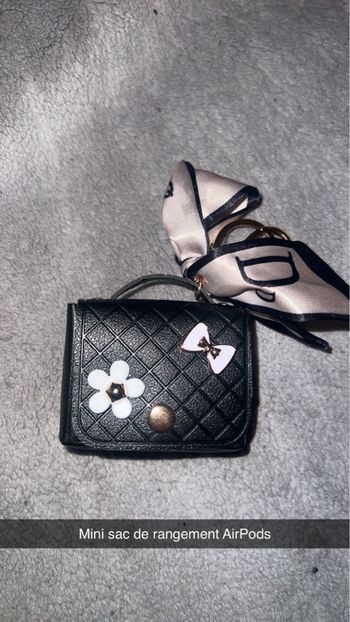 Mini sac porte clé