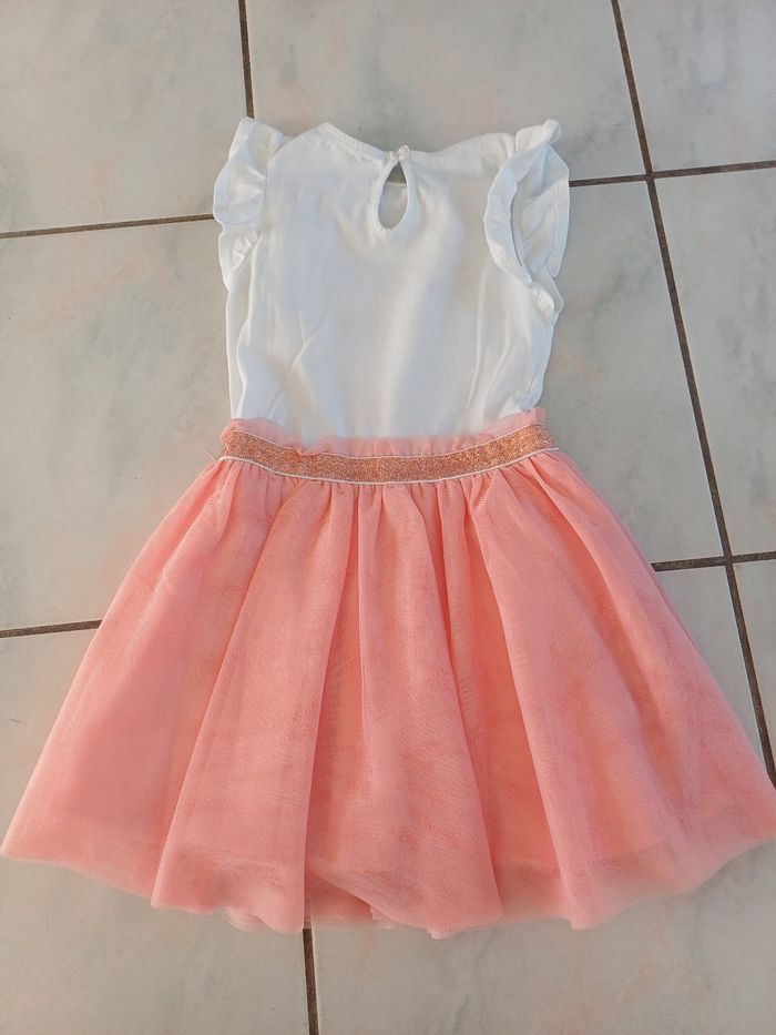 Robe 4 ans - photo numéro 2
