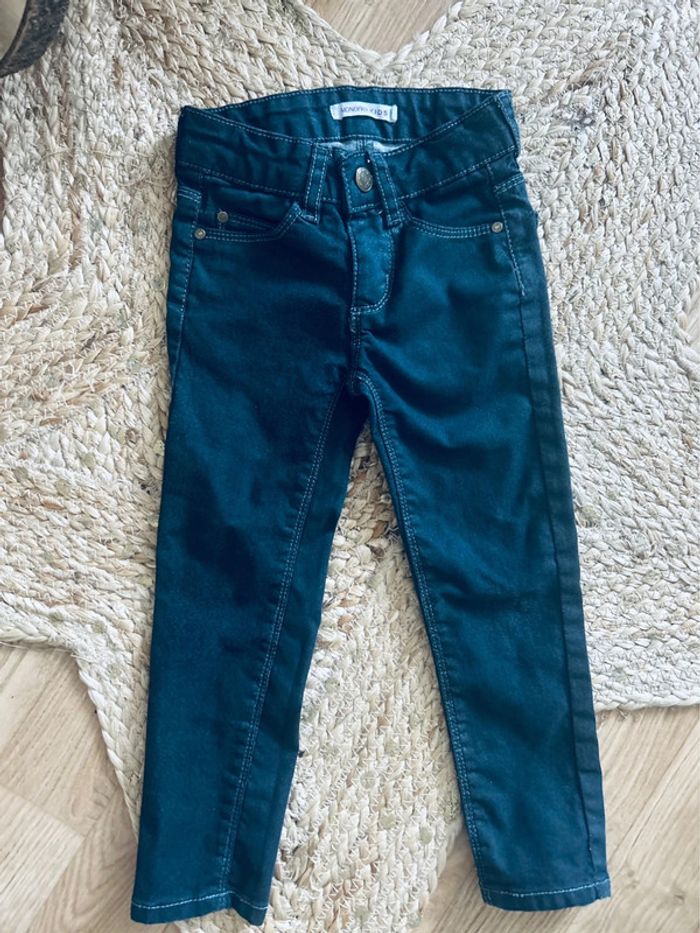 Jean garçon Monoprix kids exellent état 3ans