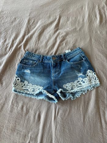 Short en jean taille 38 avec dentelle Pimkie