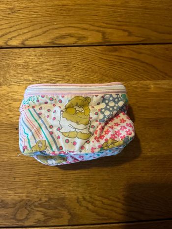 Petite trousse vintage ours