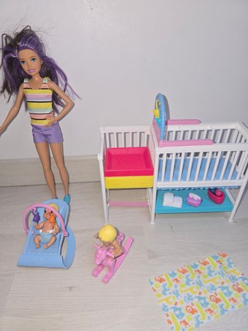 Barbie baby sitter