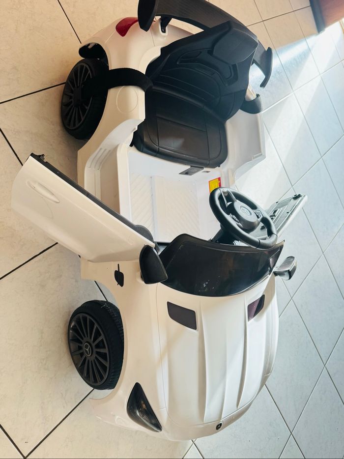Voiture électrique avec télécommande et chargeur 🌸🌺 - photo numéro 7