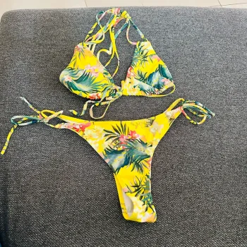 Bikini femme
