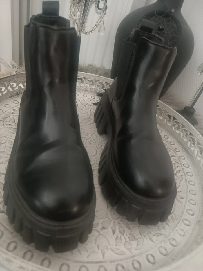 Magnifique paire de boots type Chelsea 38 - photo numéro 8