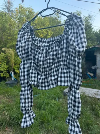 Blouse courte manche longue à carreaux