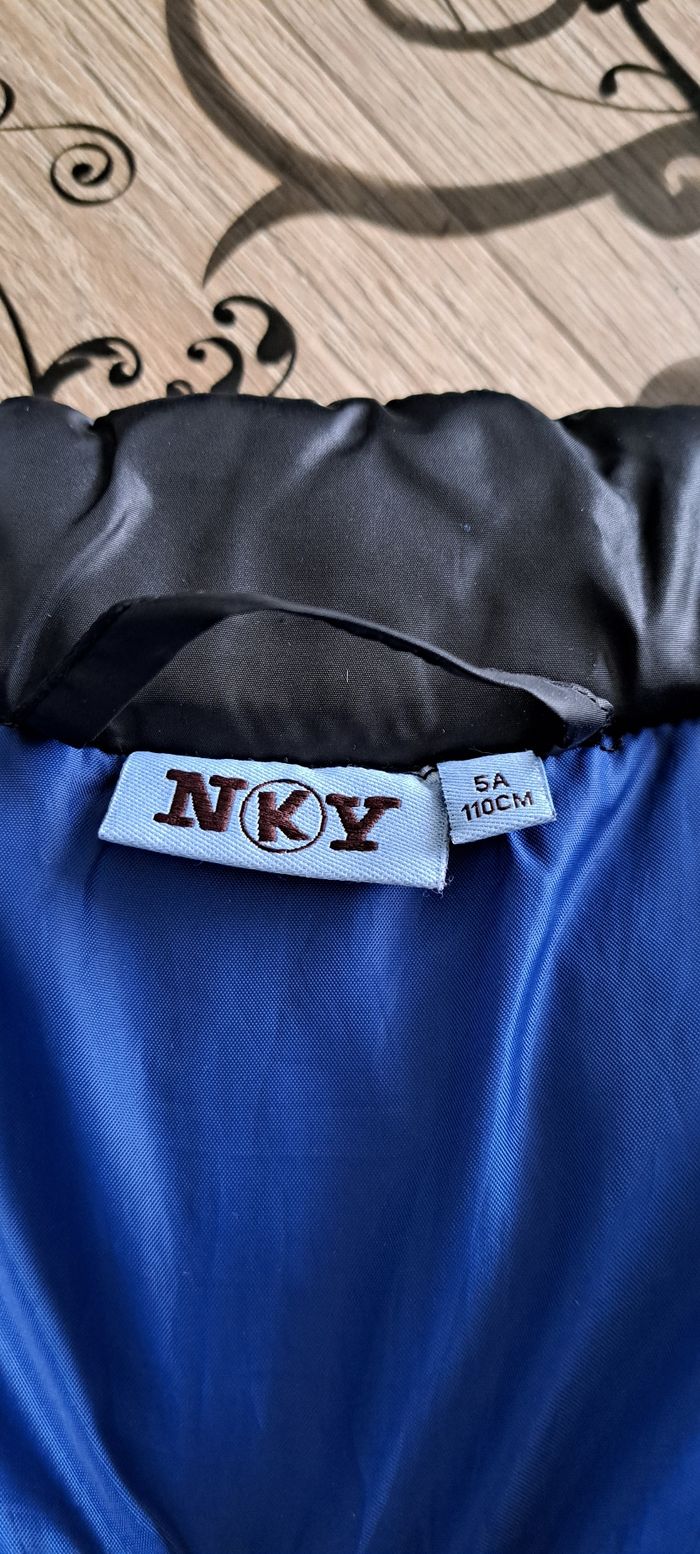 Doudoune sans manches NKY Taille 5 ans - photo numéro 4