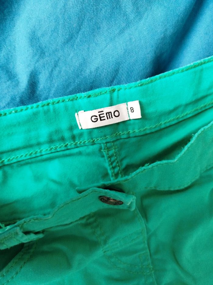 Short Gémo taille 8ans - photo numéro 2