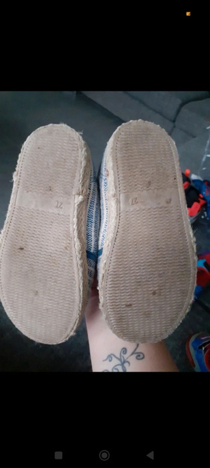 Chaussures 27 - photo numéro 2