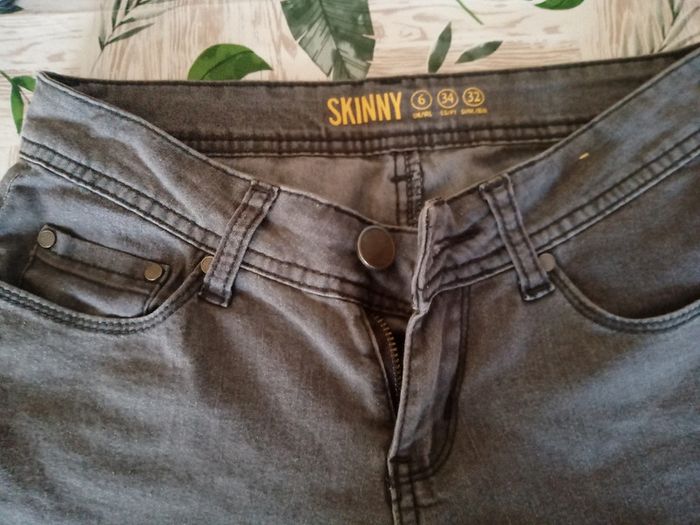 Pantalon gris - photo numéro 2