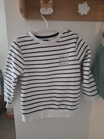 Pull kiabi 24mois