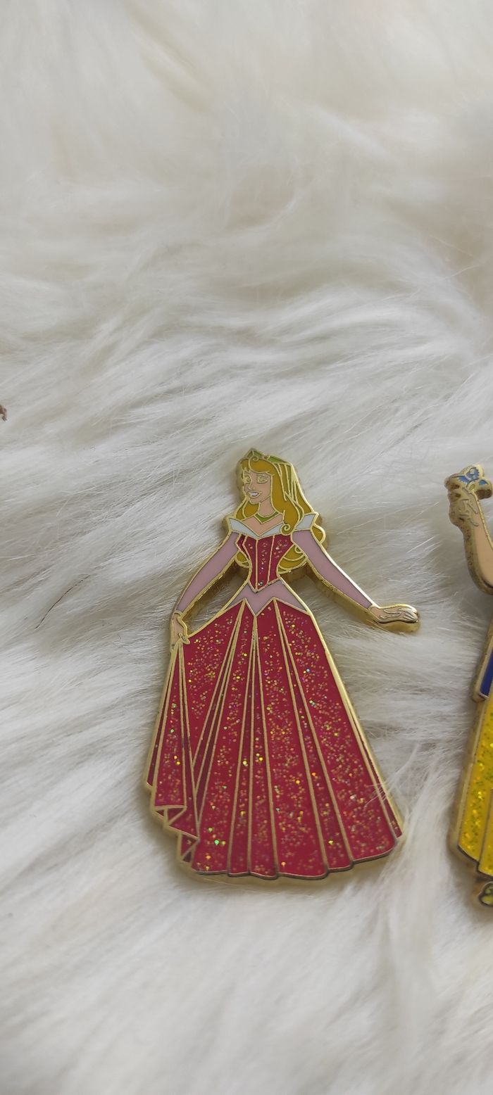 Pins princesse Disney x4 - photo numéro 3