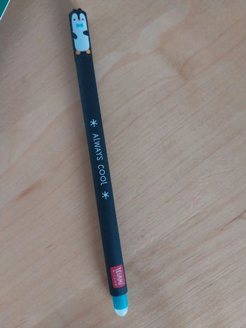 Stylo effaçable Legami pingouin neuf