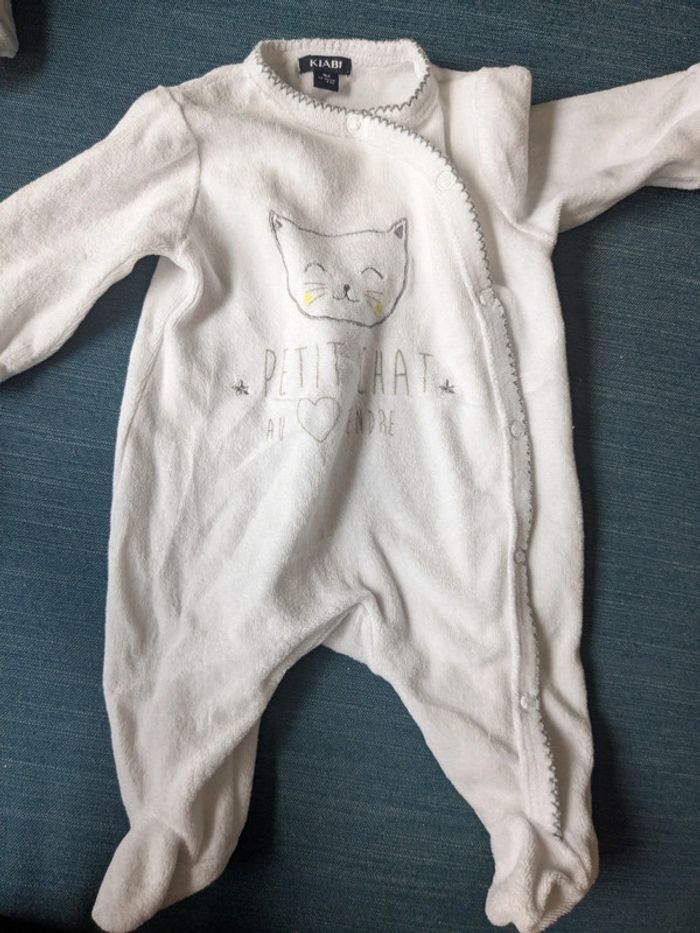 Lot pyjama velours 1 mois - photo numéro 4