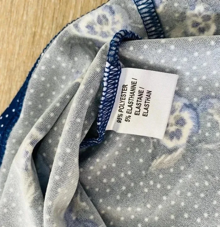 Jolie Robe midi marine à fleurs T36 /S neuve - photo numéro 5