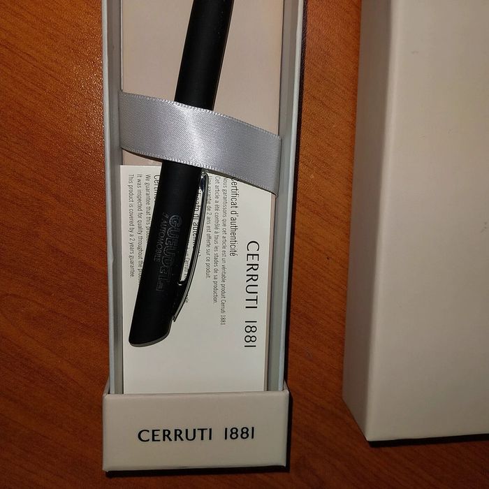 Stylo bille noir Cerruti 1881 - photo numéro 2