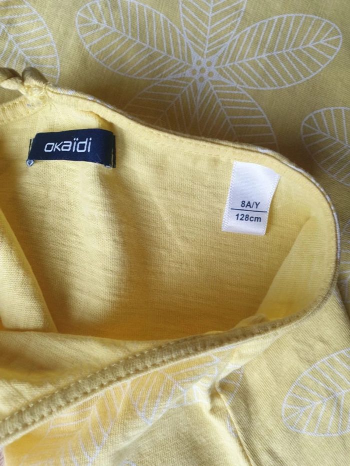 Magnifique robe jaune à fleurs blanches 8 ans Okaïdi encolure "collier" - photo numéro 4