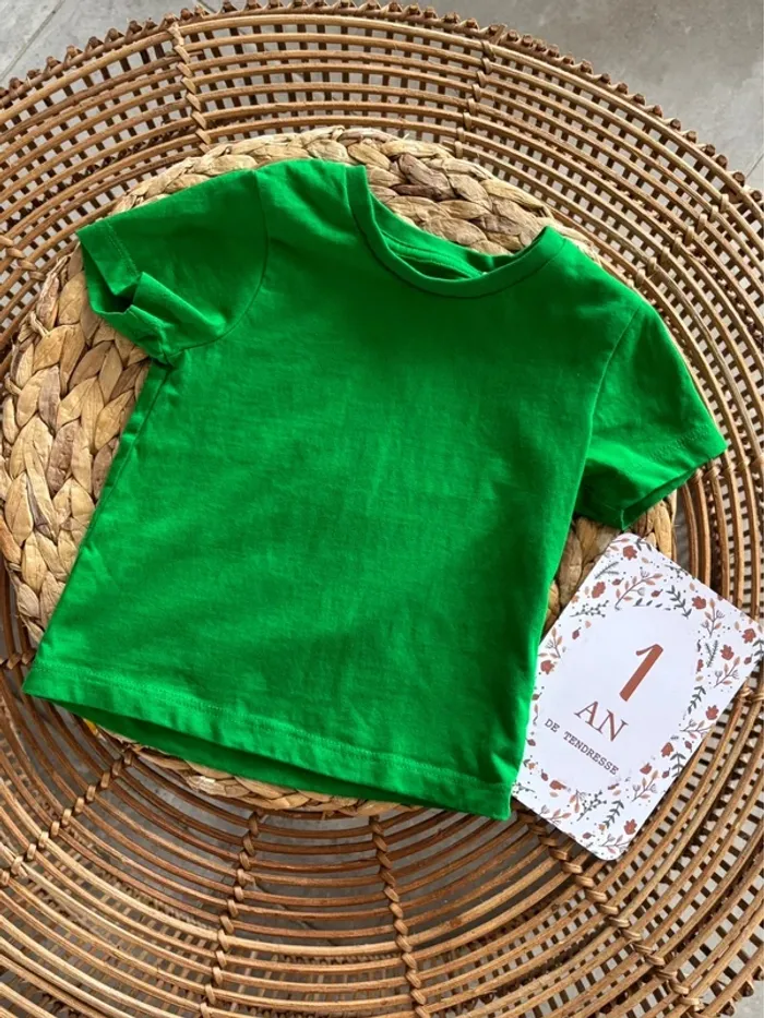 T-shirt 12-18 mois