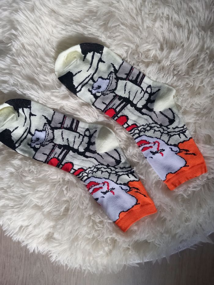 Lot 9 paires de chaussettes Halloween film horreur - photo numéro 8