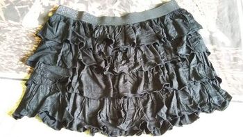 Jupe courte noire à paillettes