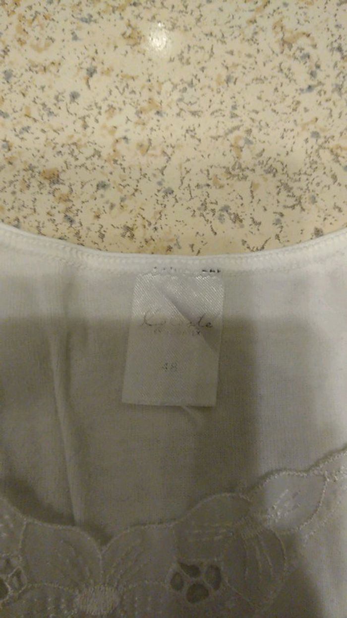 Débardeur femme taille 48 de couleur blanche - photo numéro 3