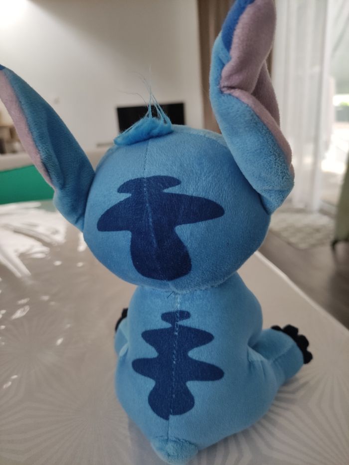 Stich - photo numéro 3