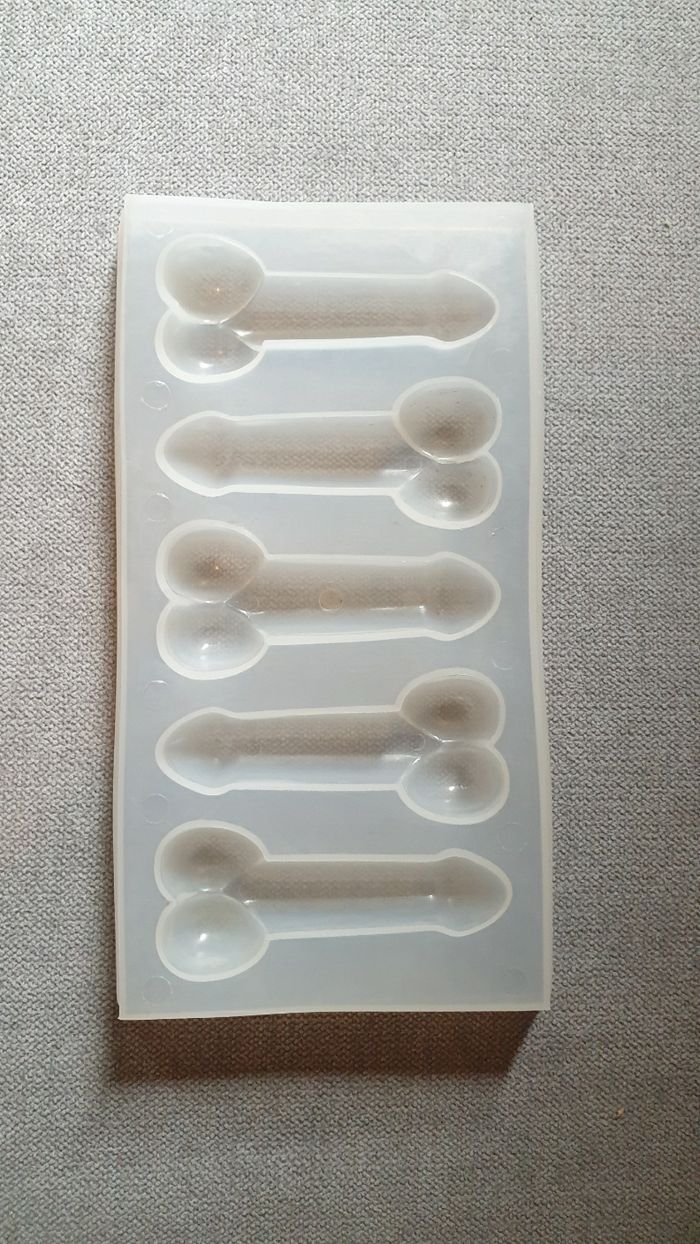 Accessoire cuisine apéritif bac à glaçons zizi  humour