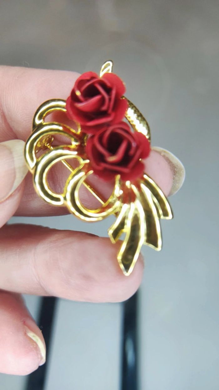 Broche roses - photo numéro 3
