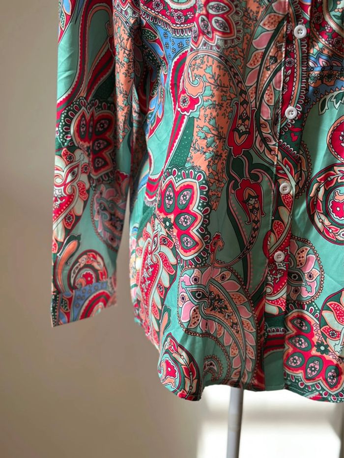 Chemise imprimé paisley multicolore tons turquoise, rouge et rose taille M - photo numéro 5
