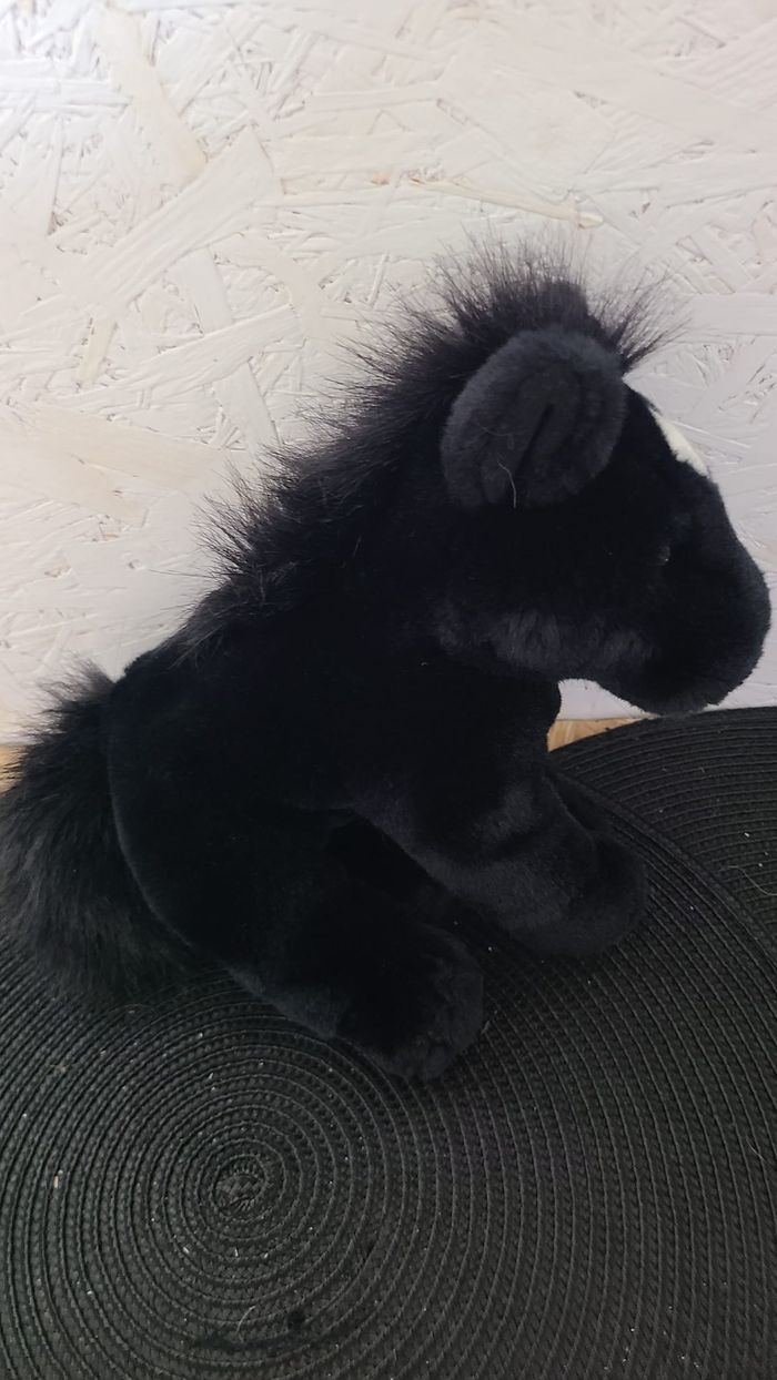Peluche Aurora Mini Flopsie Cheval Étalon Noir - photo numéro 5