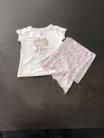 Tee-shirt petite fille + foulard taille 7 ans