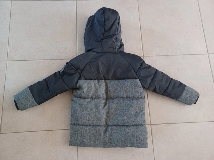 Manteau à capuche hiver Redskins 5 ans (prix ferme) - photo numéro 2