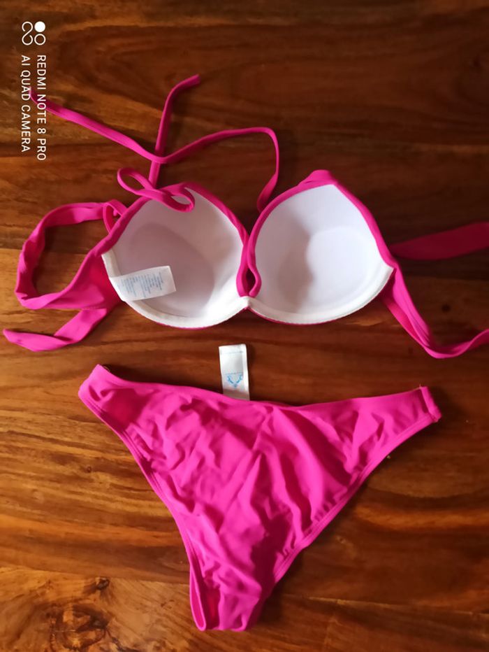 Maillot de Bain Femme 2 pièces Taille 38 - photo numéro 2