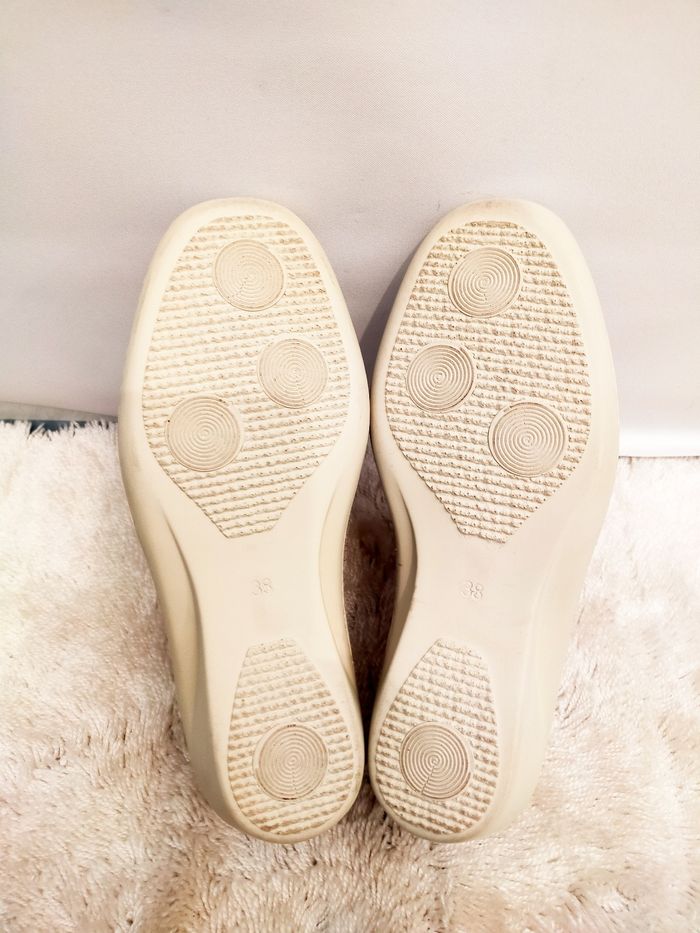 Très jolie paire de chaussures à scratch de la marque podowell taille 38 neuve - photo numéro 8