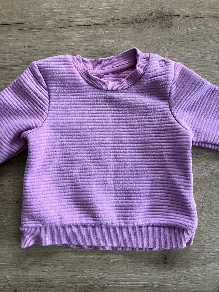 Pull Primark 3-6 mois - photo numéro 2