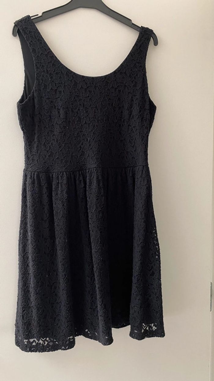 Petite robe noire Even&Odd (noir), L / 40