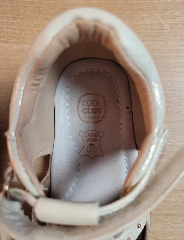 Sandales bébé fille en cuir taille 22 - photo numéro 4