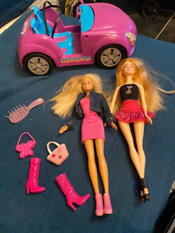 Barbie et voiture