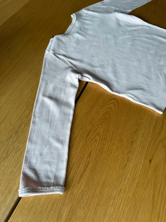 Pyjama 2 pièces ML en coton léger rose pâle et blanc thème escargot 🐌 - Taille 4 Ans - photo numéro 9